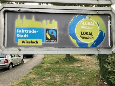 Hinweistafel "Fairtrade-Stadt Wiesloch"