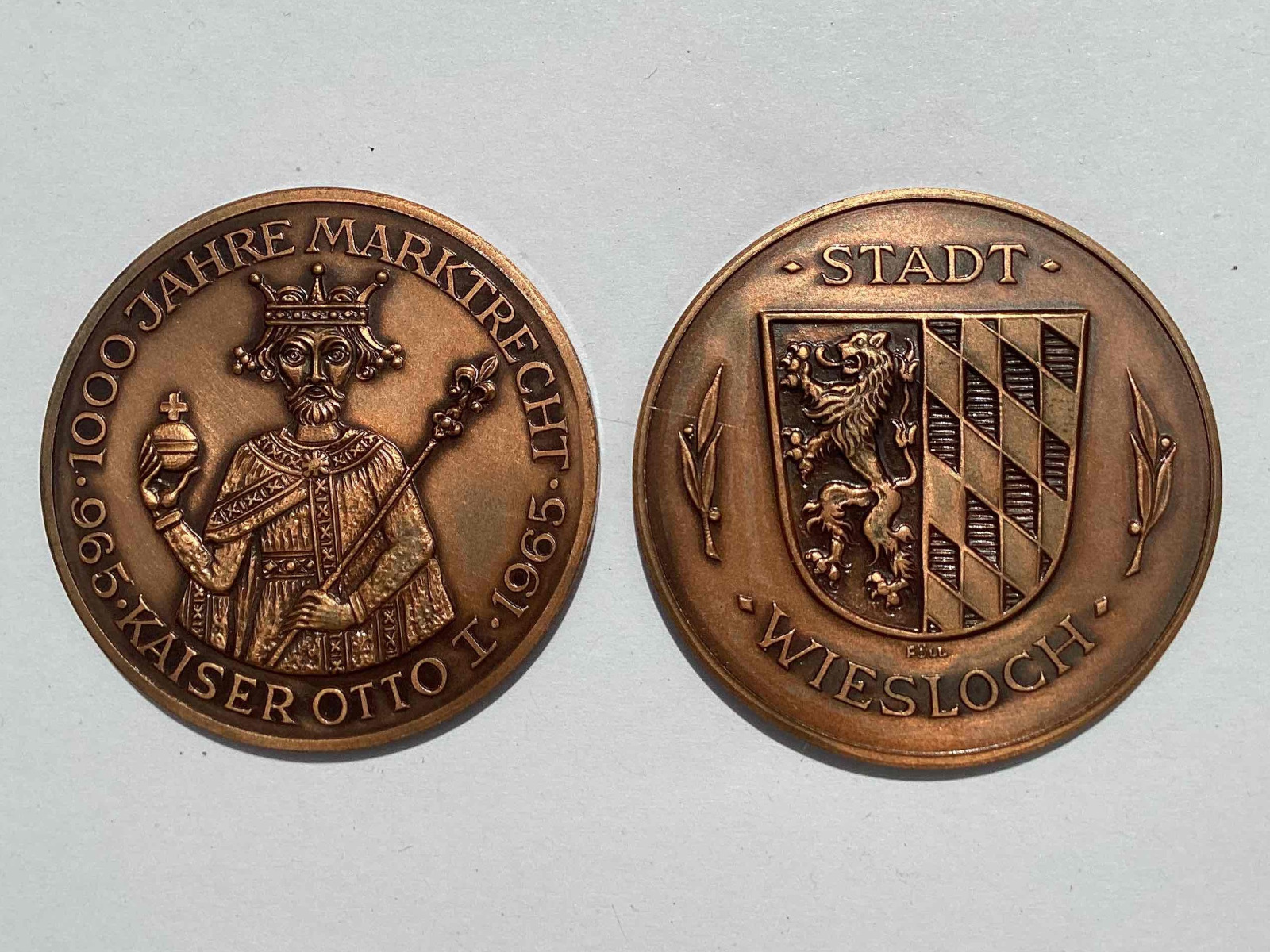 Vorderseite der Münze: Abbildung von Kaiser Otto; Rückseite: Wappen Stadt Wiesloch