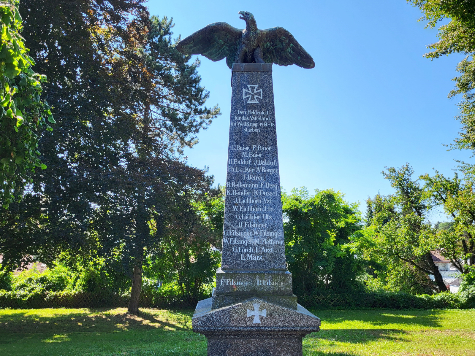 Gefallenen-Ehrenmal auf dem Alten Friedhof Baiertal.