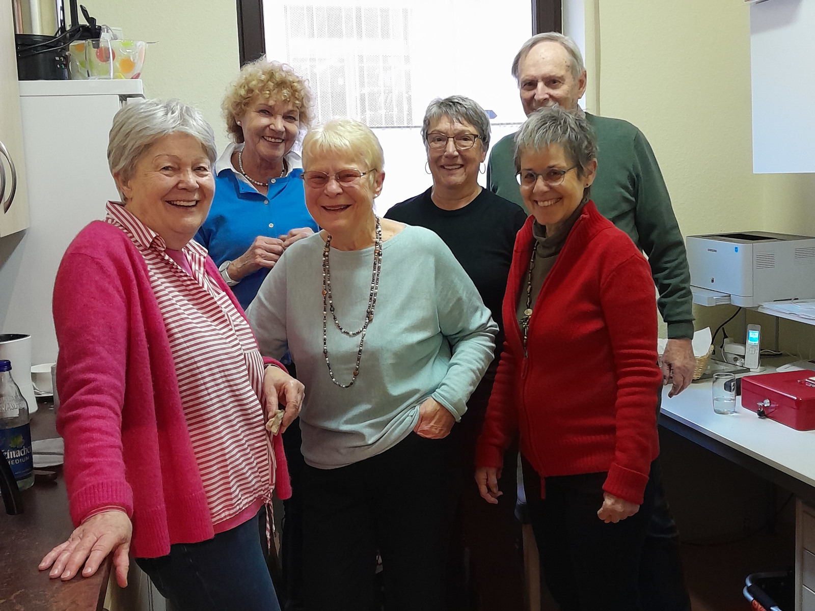 Gruppenfoto des Markt-Café-Teams.
